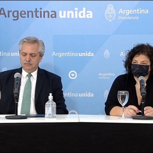 El Presidente Alberto Fernandez y la Ministra Carla Vizzotti durante la presentación de la Estrategia Nacional de Salud Mental